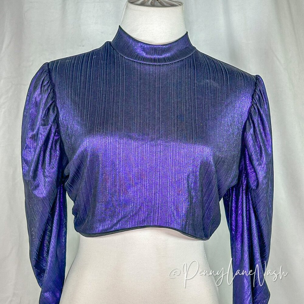 Garota Puff Sleeve Mock Neck Crop Top Blue